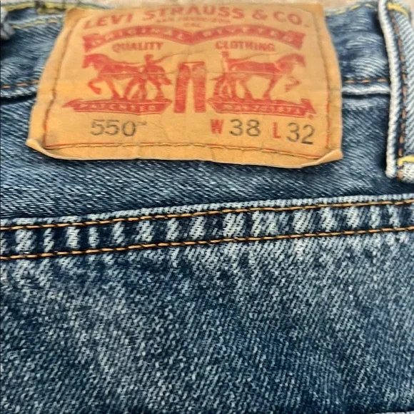 Levi Strauss 550 38x32 - Picture 3 of 4